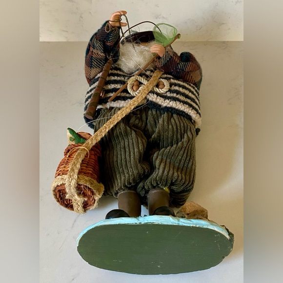 17” Fly Fishing Fisherman Santa Claus Collectible Figure Doll Christmas Decor - Picture 9 of 10